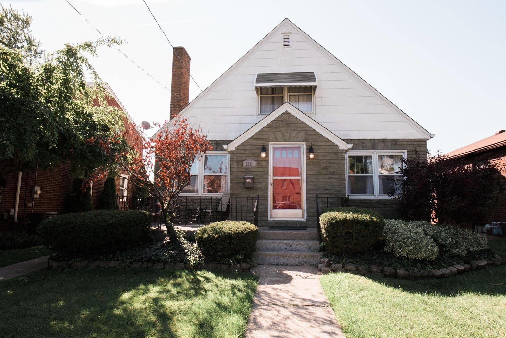 The Little Italy Of Niagara Falls Bed & Breakfast Εξωτερικό φωτογραφία